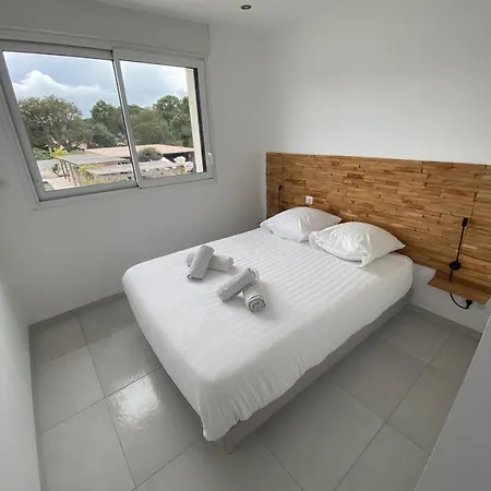 Santa Giulia * Πόρτο Βέκιο